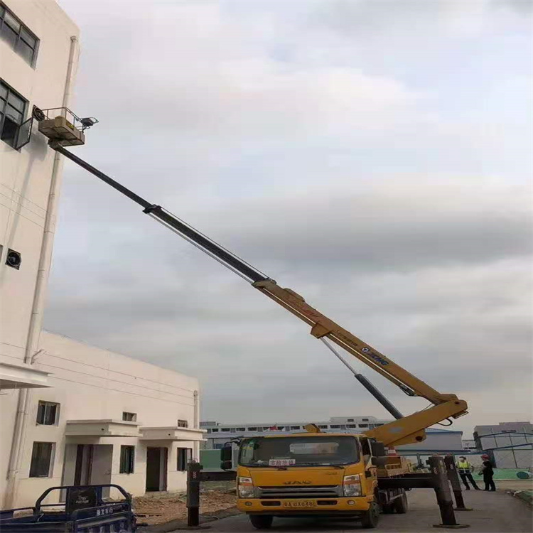 长岛县附近高空车出租|市政施工/设备安装专用|随叫随到|亿立达设备租赁